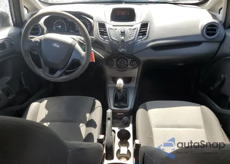 2015 Ford Fiesta S z USA, uszkodzony, nr VIN 3FADP4TJ4FM157695